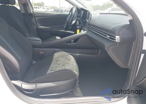 2021 Hyundai Elantra Se z USA, uszkodzony, nr VIN 5NPLL4AG2MH014921